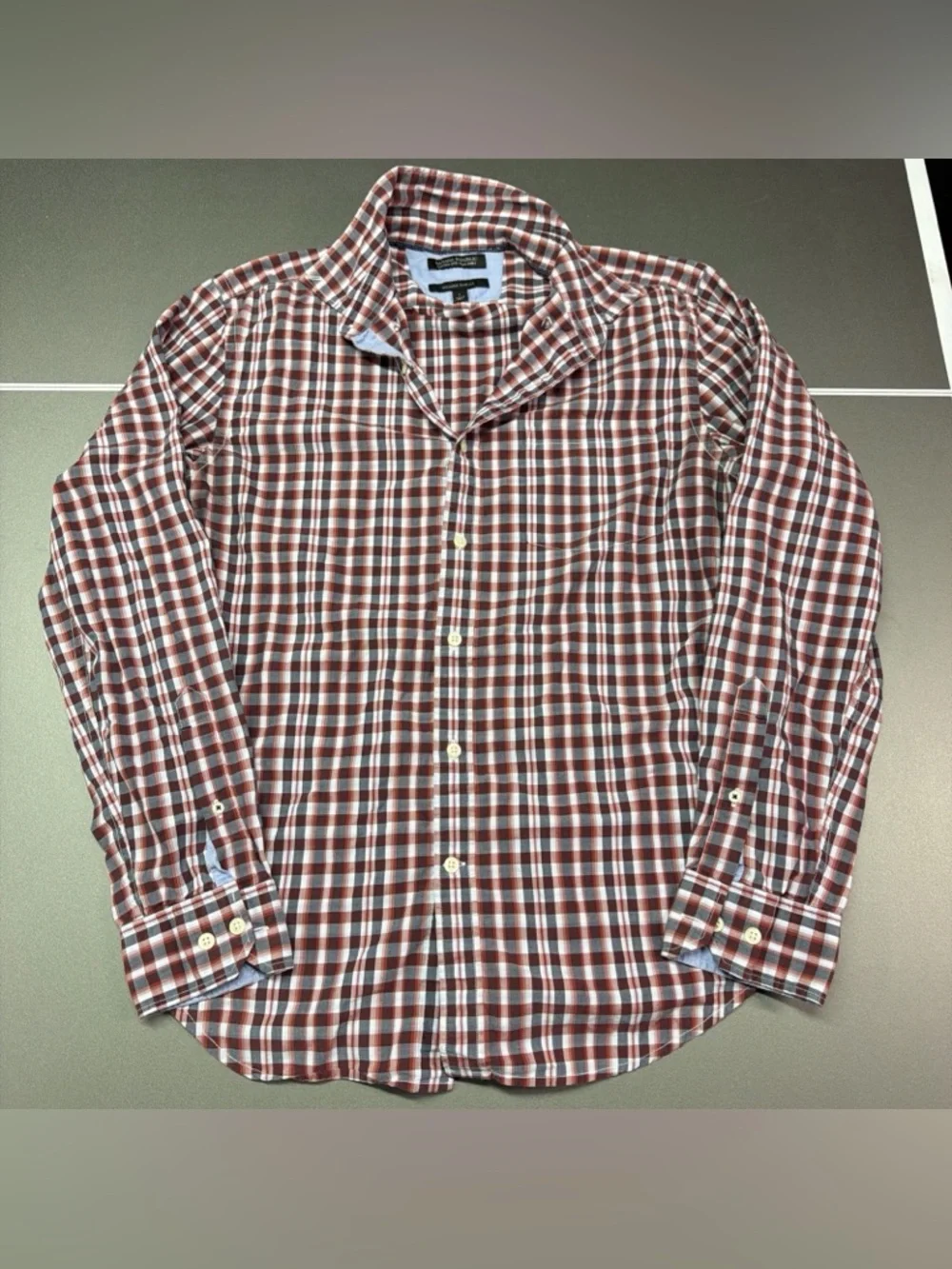 Banana Republic Tailored Slim Fit Size L‎ Mens Red Checkered Long Sleeve Button
